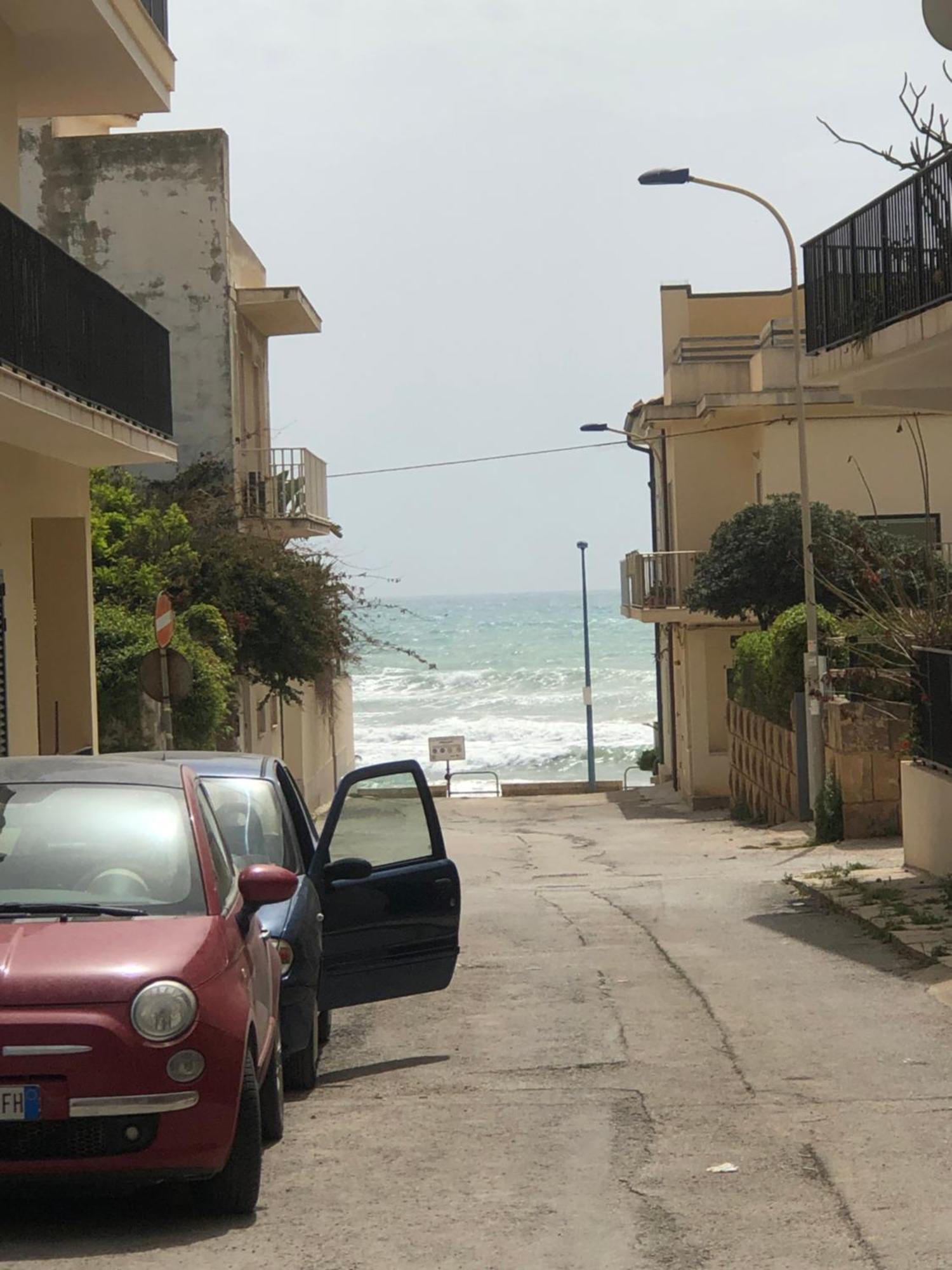 Casa Dorina Charme E Comfort A 100 M Dal Mare Donnalucata  Buitenkant foto