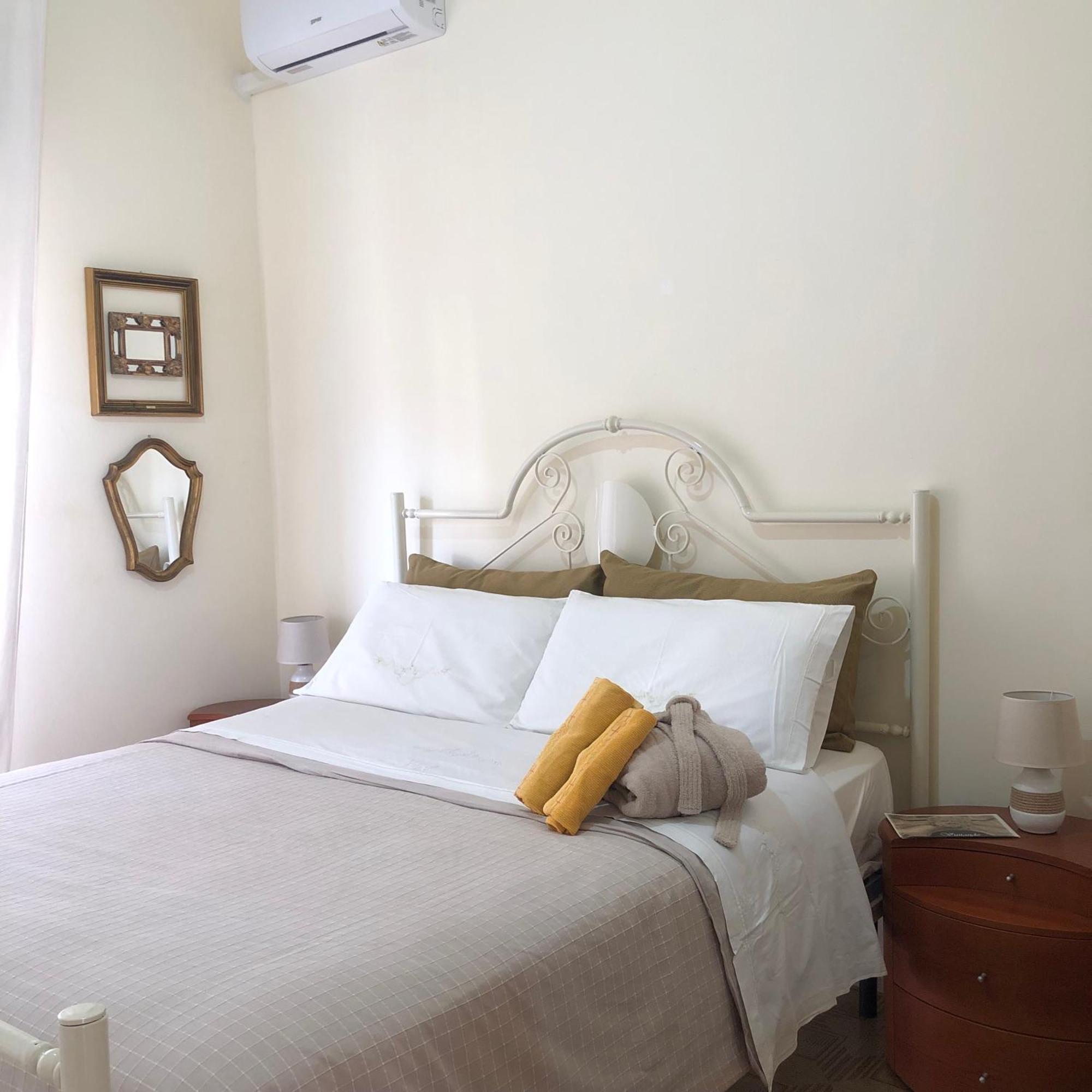 Casa Dorina Charme E Comfort A 100 M Dal Mare Donnalucata  Buitenkant foto