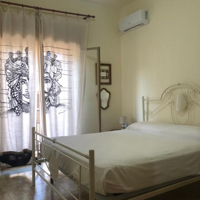 Casa Dorina Charme E Comfort A 100 M Dal Mare Donnalucata  Buitenkant foto